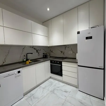 Luxury Garden Building 17th Floor Apartman *