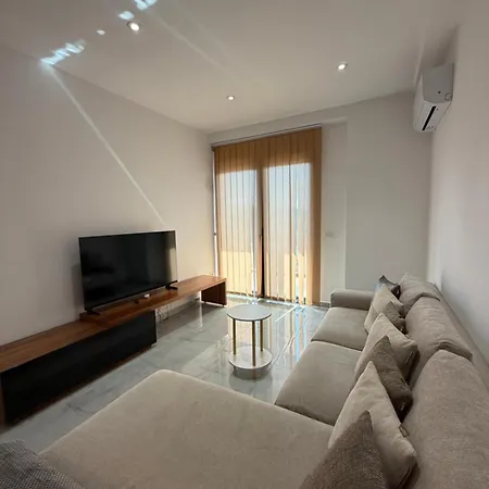 Apartman Luxury Garden Building 17th Floor