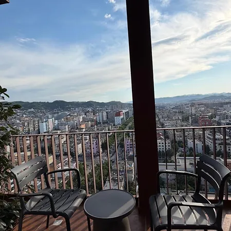 Luxury Garden Building 17th Floor Apartment