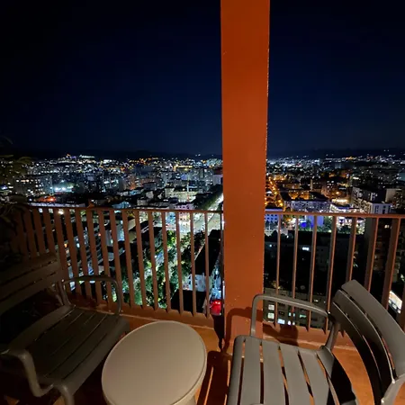 Luxury Garden Building 17th Floor Apartman *